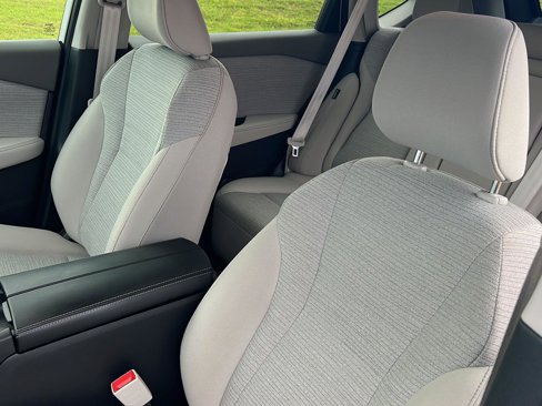 Used 2023 Nissan Rogue SV image 29