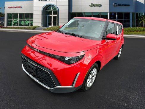 Used 2023 Kia Soul S image 3