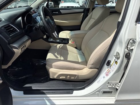 Used 2016 Subaru Legacy 2.5i Premium image 10