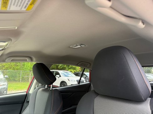Used 2023 Subaru Crosstrek 2.0i Premium image 17