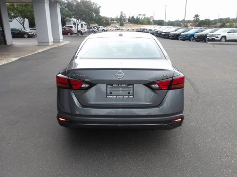 Used 2023 Nissan Altima 2.5 SV image 7