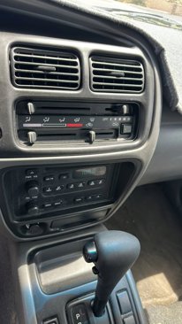 Used 2001 Chevrolet Tracker 2WD image 40
