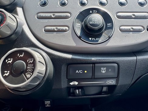 Used 2010 Honda Fit image 27