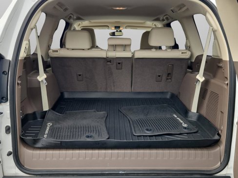 Used 2014 Lexus GX 460 Luxury image 30
