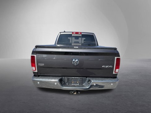 Used 2016 RAM 1500 Laramie w/ Convenience Group image 4