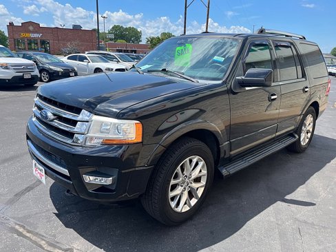 Used 2017 Ford Expedition Limited image 3
