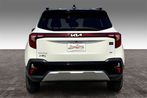 Used 2024 Kia Seltos S image 5