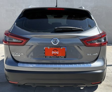 Used 2022 Nissan Rogue Sport SL image 4