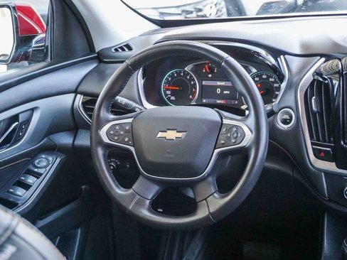 Used 2020 Chevrolet Traverse LT w/ Driver Confidence II Package image 17