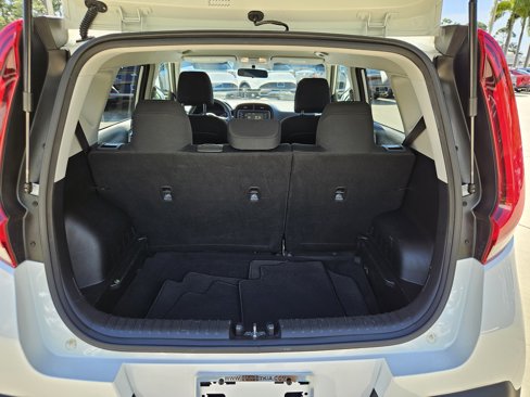 Certified 2021 Kia Soul LX image 12