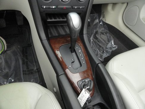 Used 2008 Saab 9-3 2.0T w/ Cold Weather Package image 15