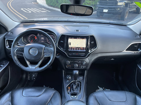 Used 2019 Jeep Cherokee Limited image 36