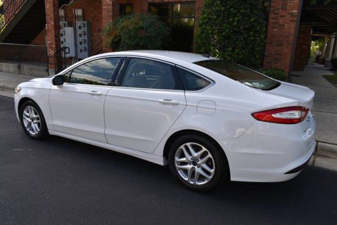 Used 2016 Ford Fusion SE w/ Equipment Group 202A image 38
