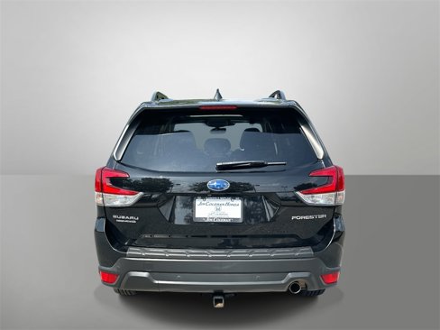 Used 2022 Subaru Forester Limited image 27