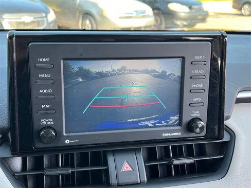 Used 2020 Toyota RAV4 XLE image 17