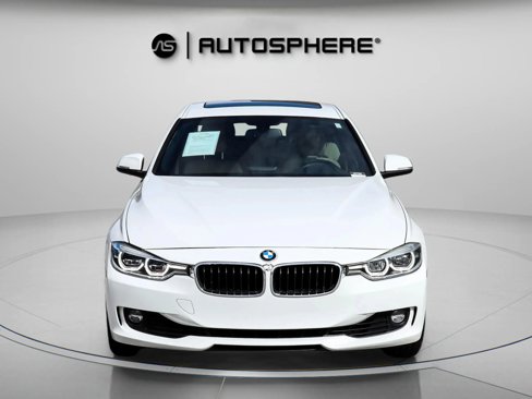 Used 2018 BMW 330i Sedan image 2