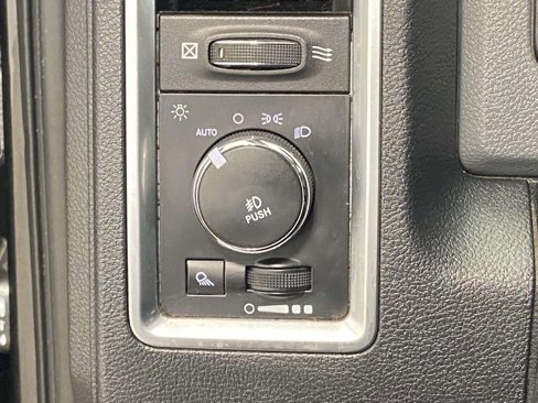 Used 2016 RAM 1500 Outdoorsman image 23