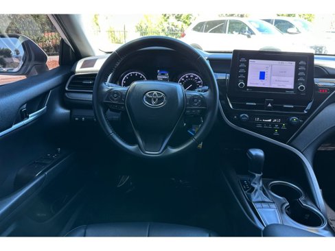 Used 2023 Toyota Camry SE image 16