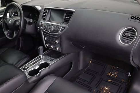 Used 2018 Nissan Pathfinder SL w/ Midnight Edition Package image 34