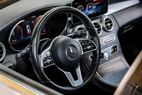 Used 2020 Mercedes-Benz C 300 Sedan image 17