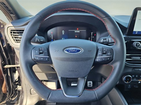 Used 2023 Ford Escape ST-Line image 20