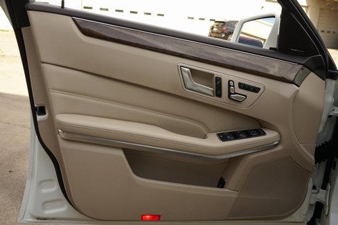 Used 2016 Mercedes-Benz E 350 Sedan image 15