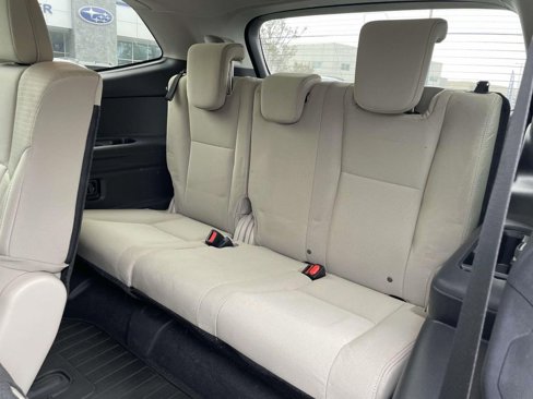 Used 2020 Subaru Ascent Premium w/ Convenience Package image 3