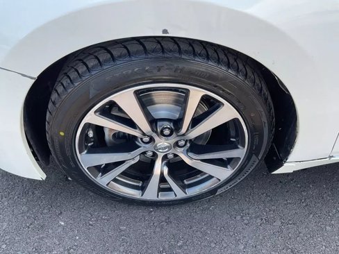 Used 2016 Nissan Maxima 3.5 SV image 19