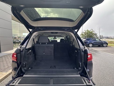 Used 2021 BMW X7 xDrive40i w/ Premium Package image 9