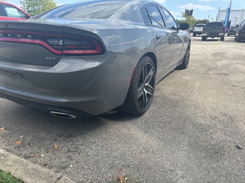 Used 2018 Dodge Charger SXT Plus w/ Driver Confidence Group image 3