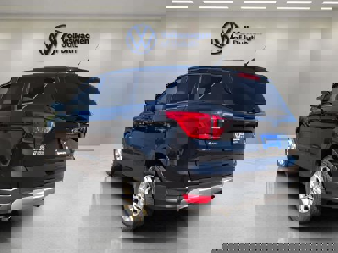 Used 2019 Ford Escape SE image 3