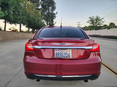 Used 2011 Chrysler 200 Limited image 4