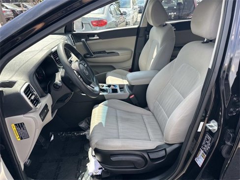 Used 2020 Kia Sportage LX image 14