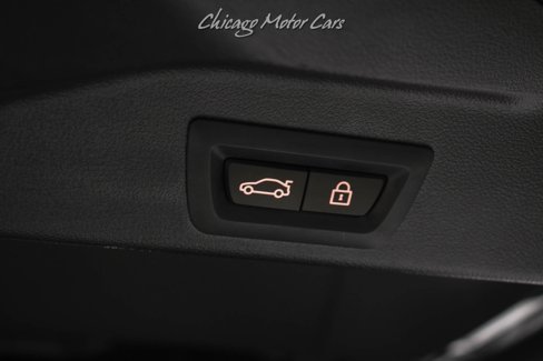 Used 2020 BMW X5 M50i w/ Executive Package image 59