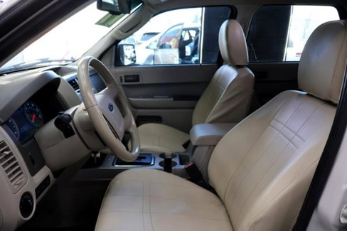Used 2011 Ford Escape XLT w/ Class II Trailer Tow Pkg image 12