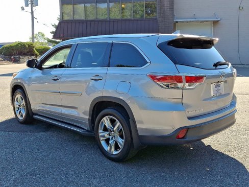Used 2014 Toyota Highlander Limited image 7