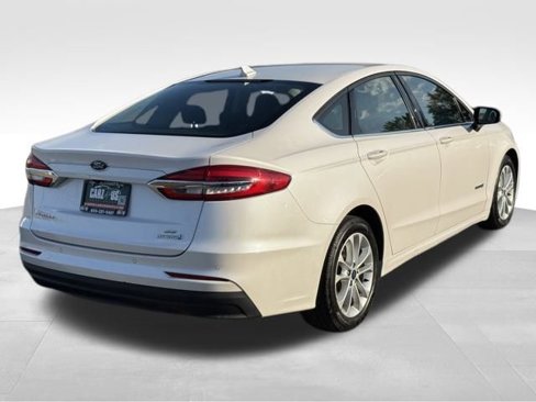 Used 2019 Ford Fusion SE image 7