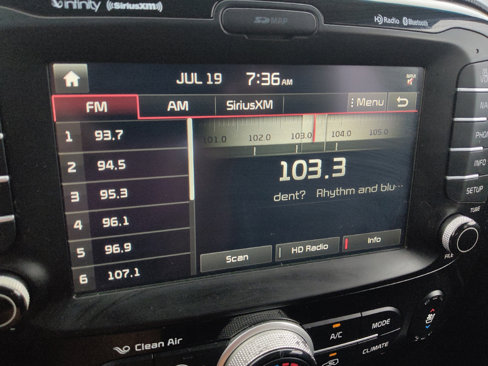 Used 2014 Kia Soul ! w/ Sun & Sound Package image 25