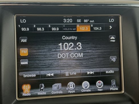 Used 2015 Jeep Grand Cherokee Overland image 15