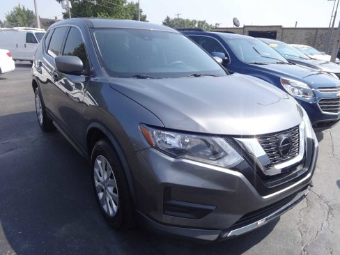 Used 2020 Nissan Rogue S image 1