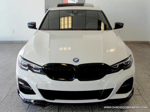 Used 2022 BMW 330e w/ M Sport Package image 31
