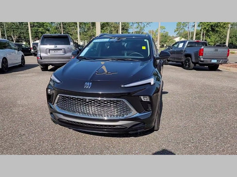 Used 2024 Buick Encore GX Avenir w/ Avenir Technology Package image 38