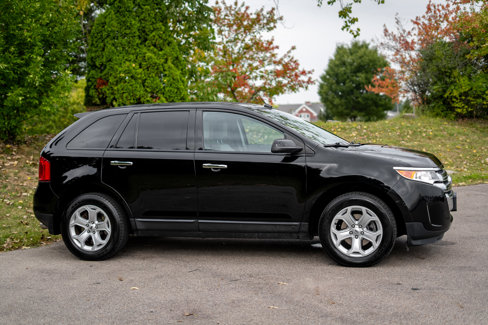Used 2011 Ford Edge SEL w/ 202A Rapid Spec Order Code image 4