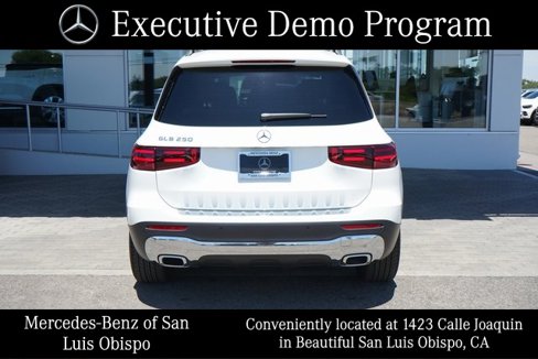 Used 2025 Mercedes-Benz GLB 250 image 7