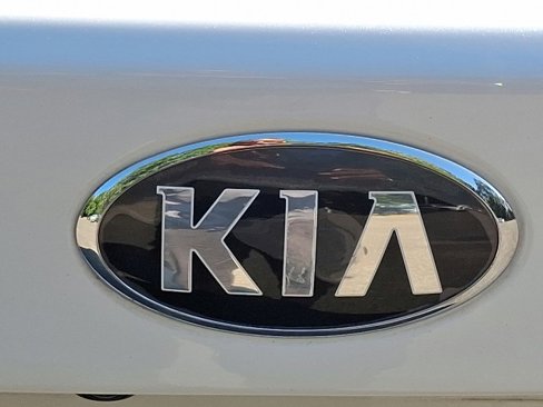 Used 2019 Kia Optima LX w/ LX Premium Package image 30