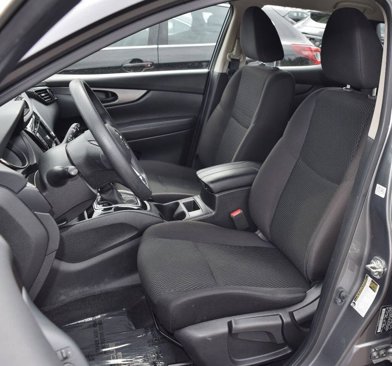 Used 2021 Nissan Rogue Sport S image 15