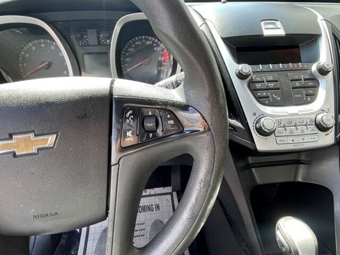 Used 2015 Chevrolet Equinox LS image 12