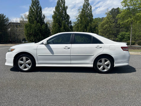 Used 2011 Toyota Camry SE image 12