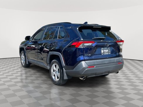 Used 2019 Toyota RAV4 XLE image 5