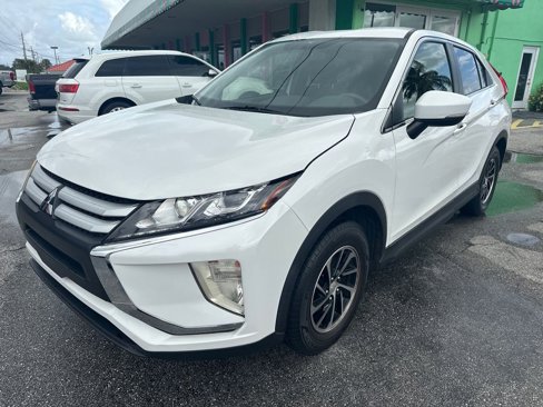 Used 2020 Mitsubishi Eclipse Cross ES image 1